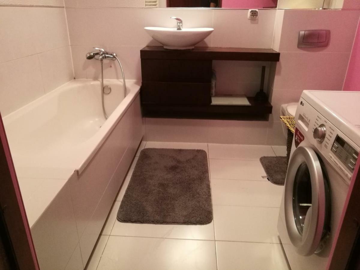 Salt Mine Apartment 64M2 Величка Экстерьер фото
