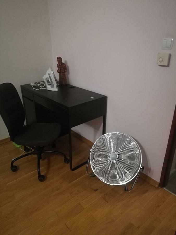 Salt Mine Apartment 64M2 Величка Экстерьер фото